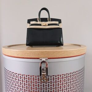 Hermes Birkin 20 lizard black gold hardware authentic